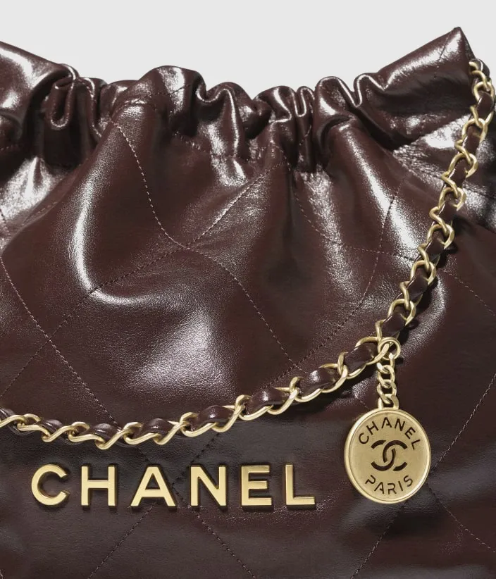 CHANEL 22 Handbag - Image 3