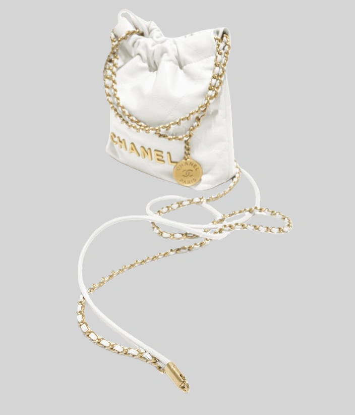 CHANEL 22 Mini Handbag - Image 2