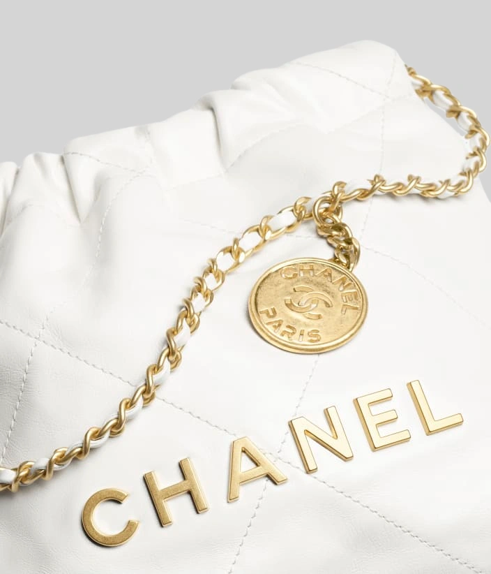 CHANEL 22 Mini Handbag - Image 3