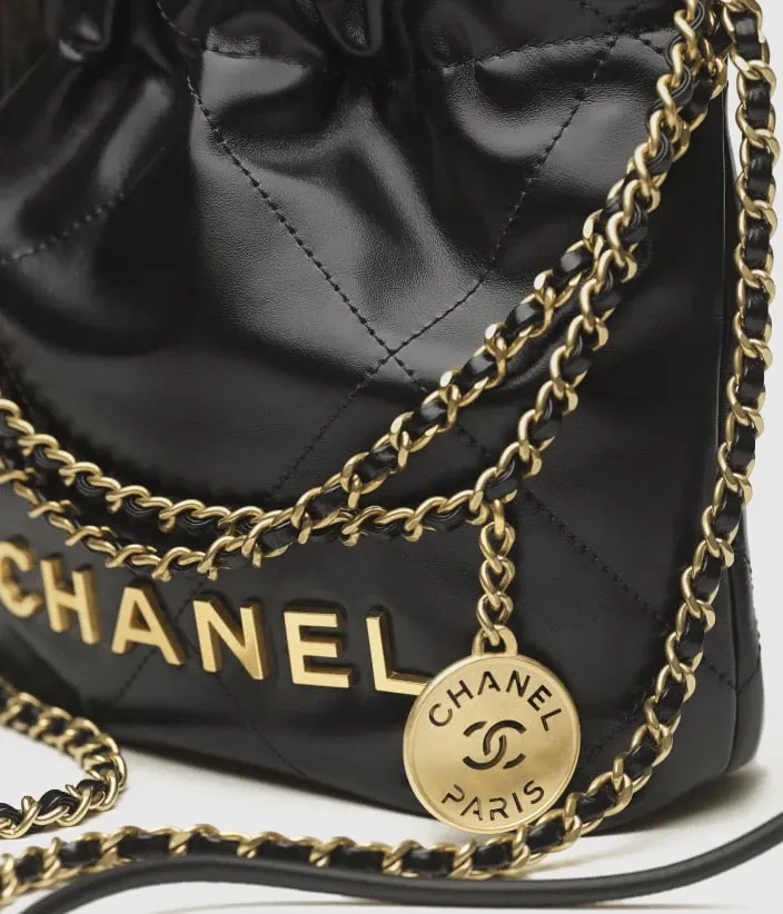 CHANEL 22 Mini Handbag - Image 3