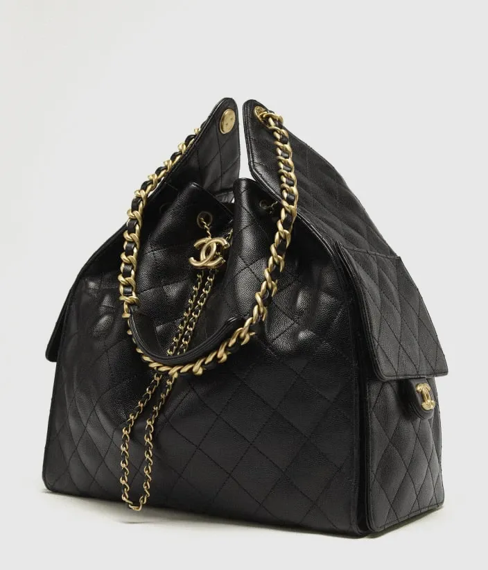 CHANEL 25 Medium Handbag - Image 2