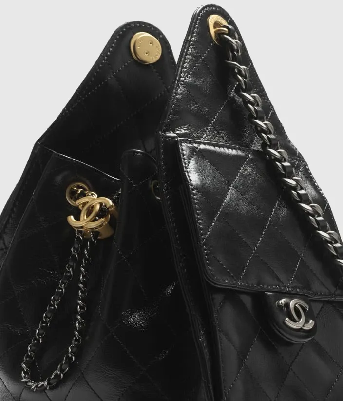 CHANEL 25 Small Handbag - Image 3