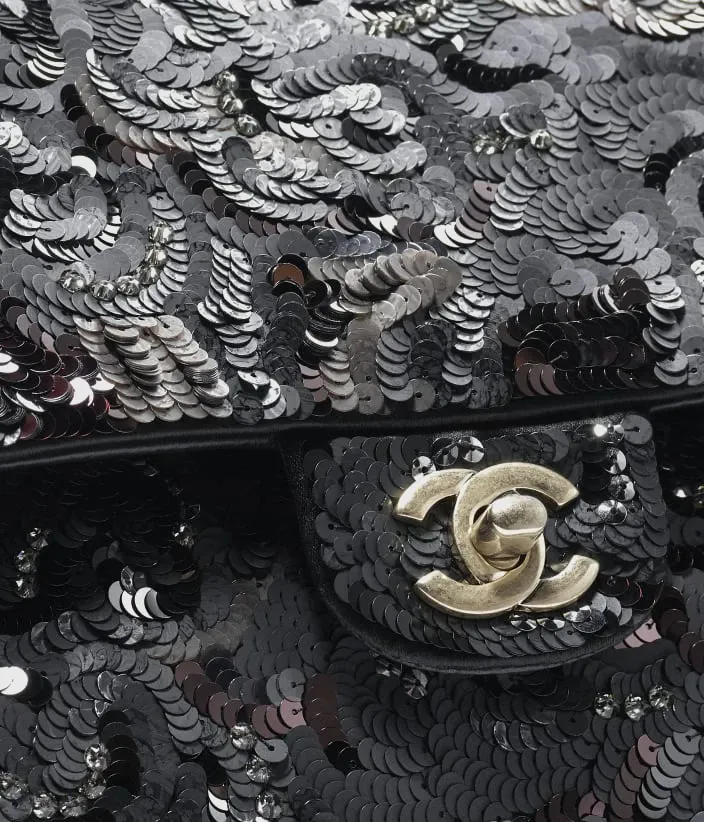 Classic 11.12 Handbag - Image 3