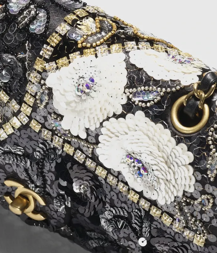 Classic 11.12 Handbag - Image 3