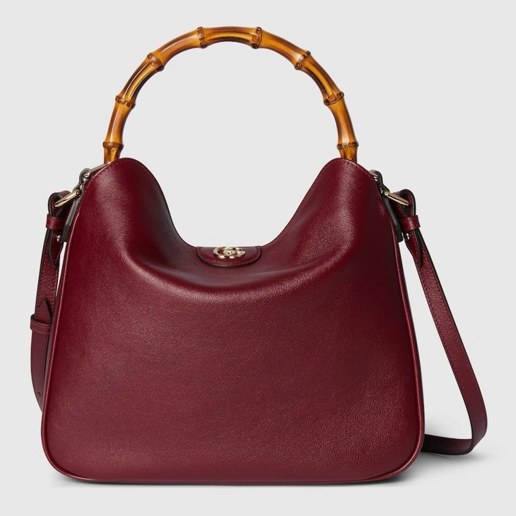 Gucci Diana medium shoulder bag
