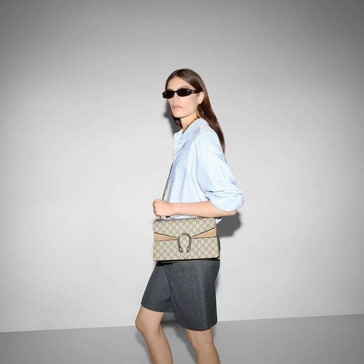 EMBOSS WITH INITIALS - Image 4