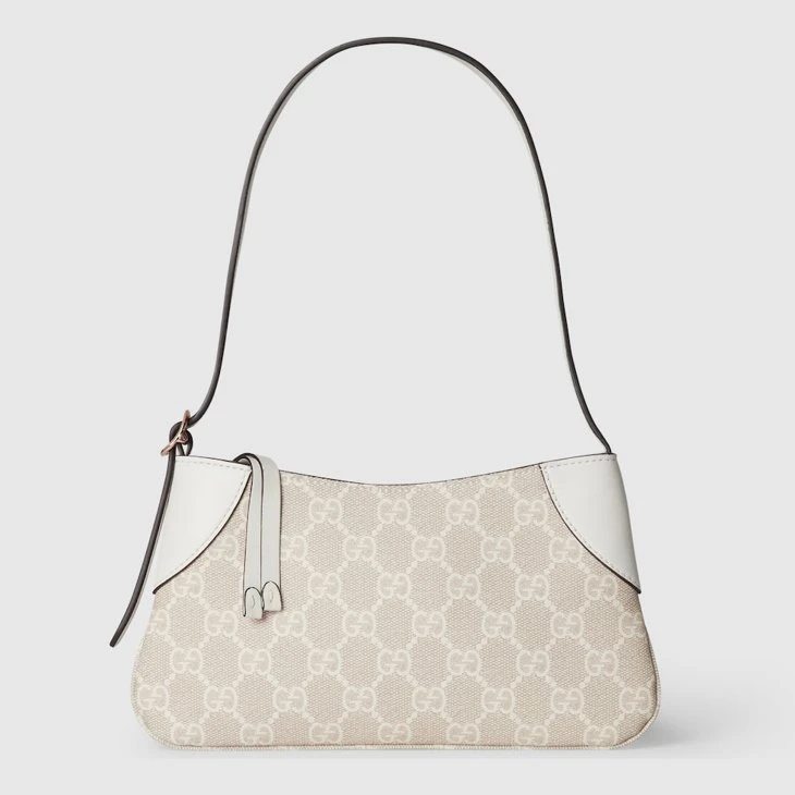 GG Emblem small shoulder bag