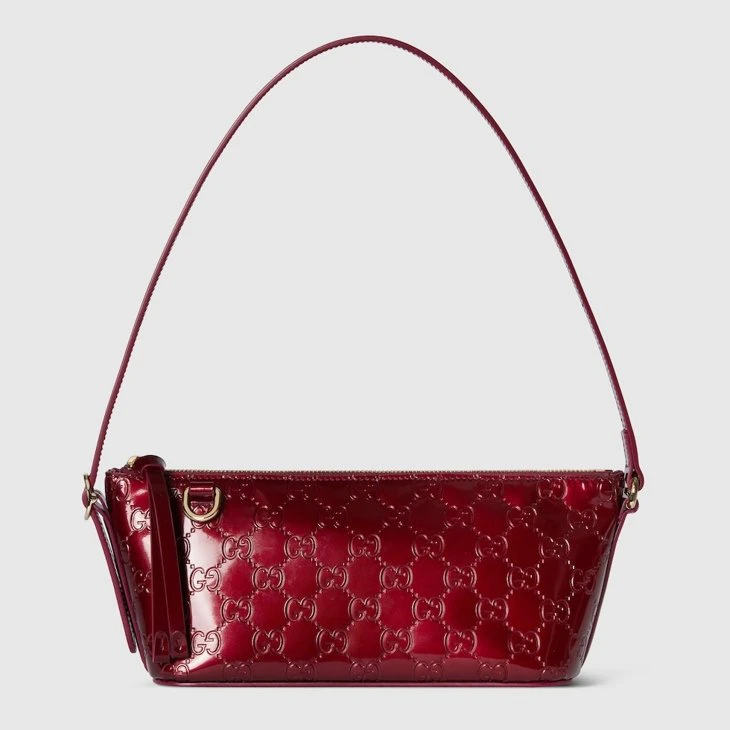 GG Emblem small shoulder bag