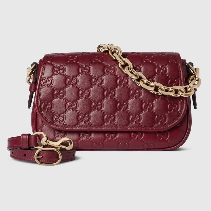 GG Emblem small shoulder bag