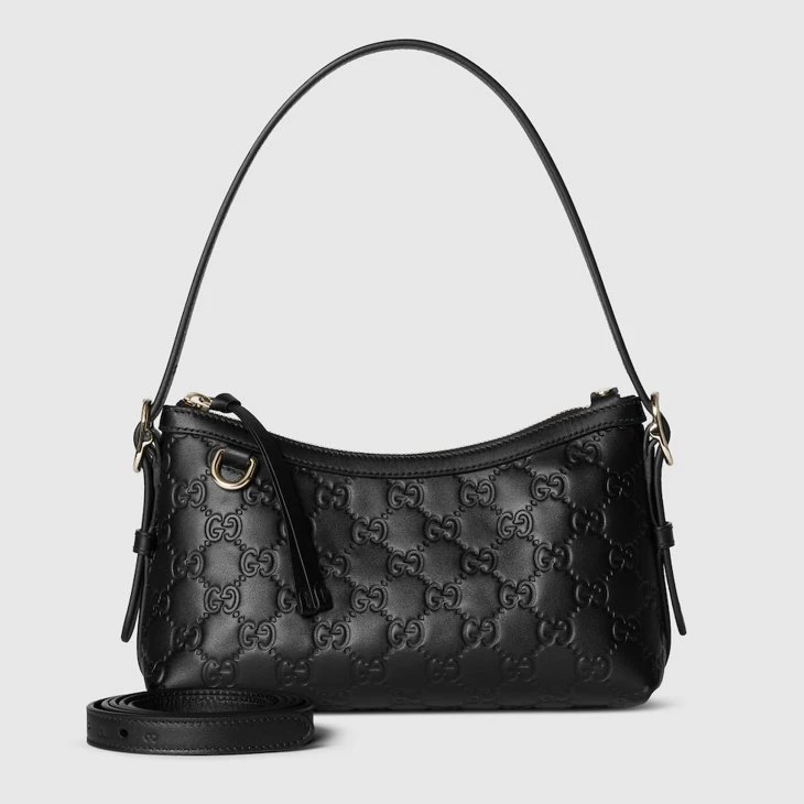 GG Emblem small shoulder bag