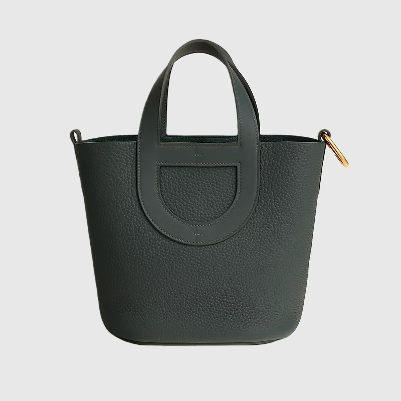 Hermès In-the-Loop 18 bag