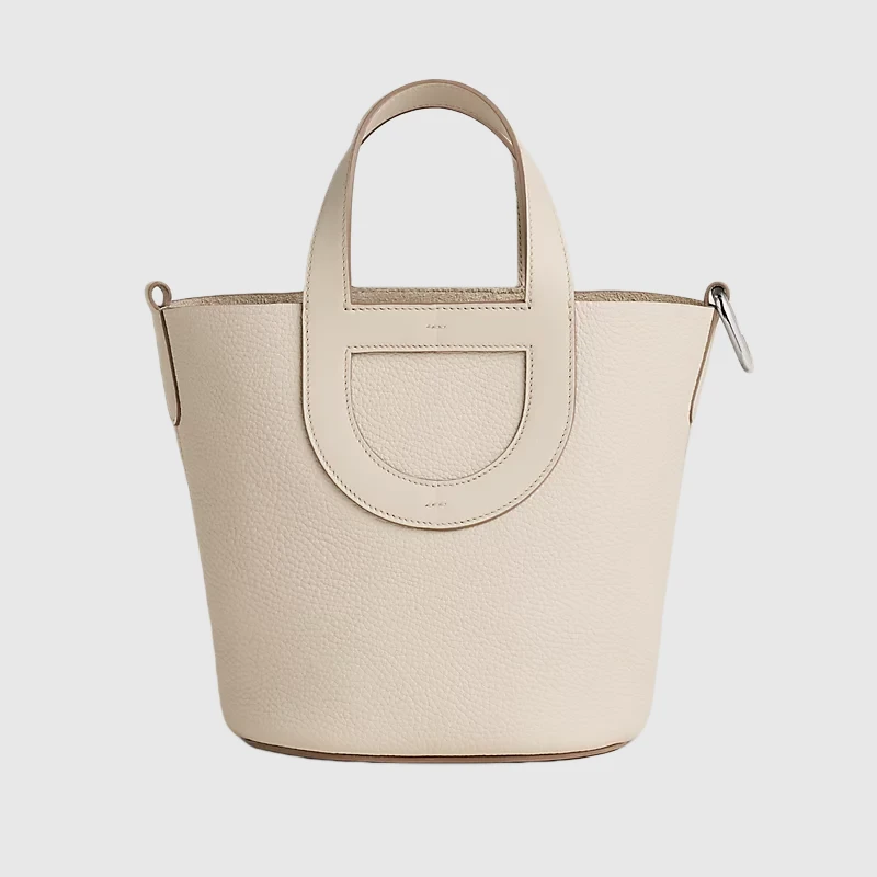 Hermès In-the-Loop 18 bag