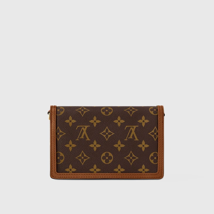 Dauphine Chain Wallet - Image 2
